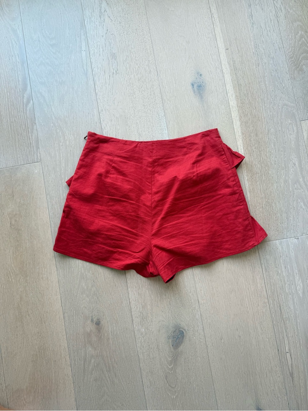 Tularosa Red Ruffle Skort - Picture 3 of 4